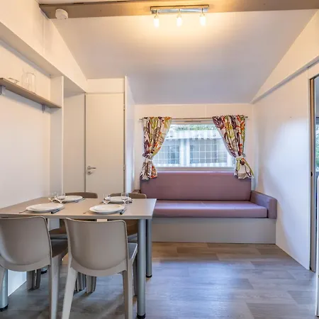 Mobil-home 4p 4*